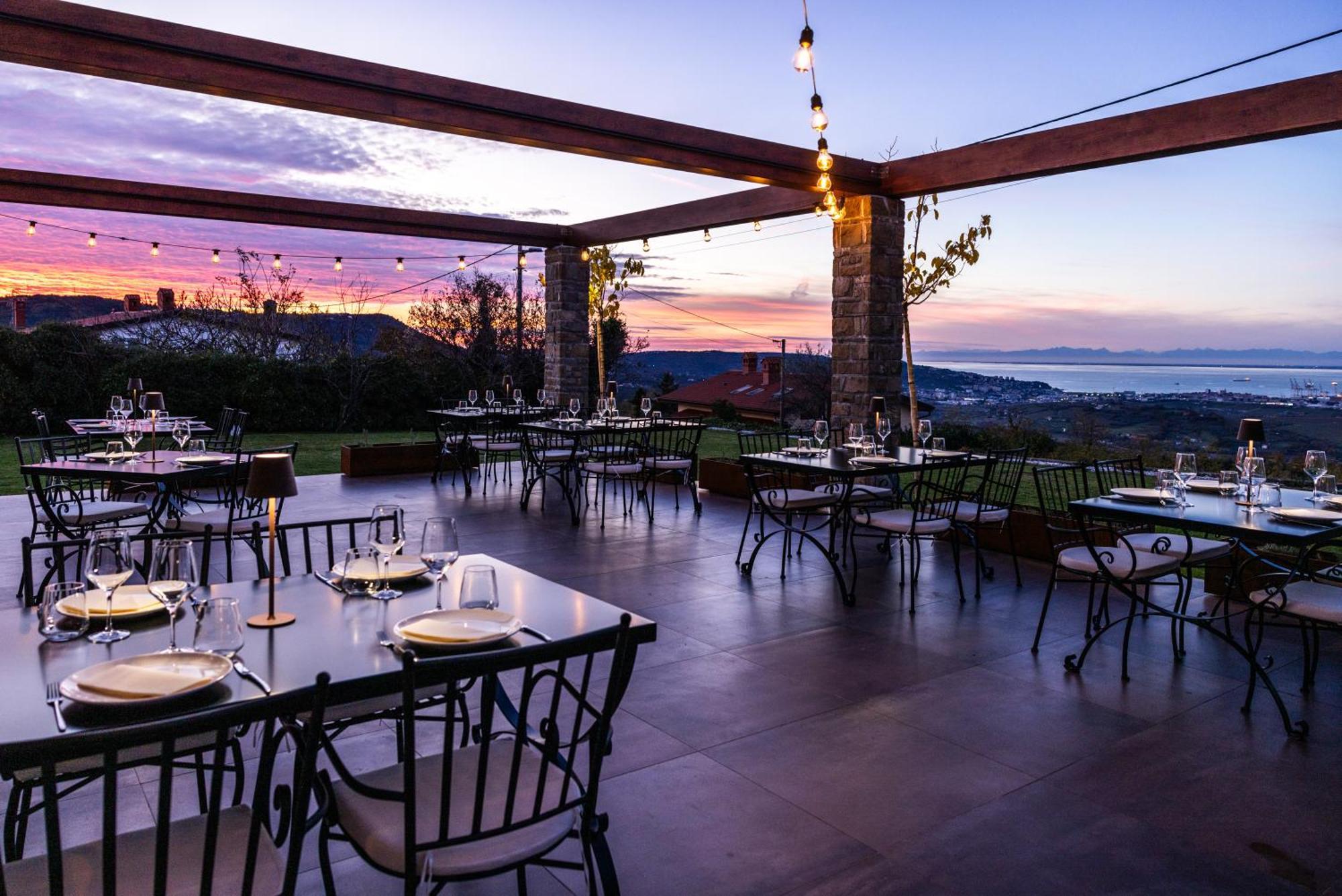 Stok - Rooms, Wine & Restaurant - Marezige, Koper Exteriér fotografie